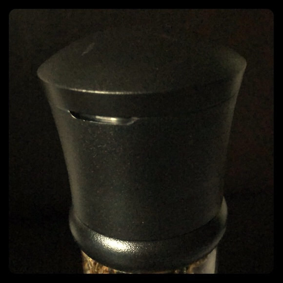 Olde Thompson Pepper Mill Acrylic NWOT - Picture 3 of 8